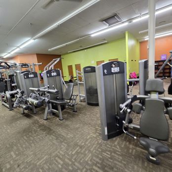 Anytime Fitness - Gyms Near Me - Dubuque, Iowa Anytime Fitness - Gyms Near Me - Dubuque, Iowa