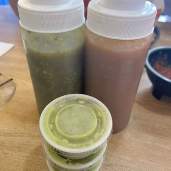 Tacos Uno - Sauces! - Tacos Near Me - St. Louis, Missouri Tacos Uno - Sauces! - Tacos Near Me - St. Louis, Missouri