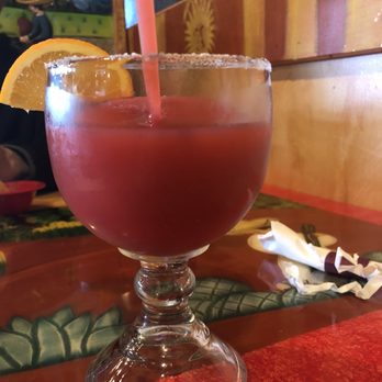 Mi Tradicion - Strawberry margarita - Mexican Near Me - Gahanna, Ohio Mi Tradicion - Strawberry margarita - Mexican Near Me - Gahanna, Ohio