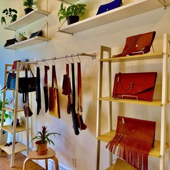 Hollis Leather - House made leather goods - Leather Goods Near Me - St. Louis, Missouri Hollis Leather - House made leather goods - Leather Goods Near Me - St. Louis, Missouri