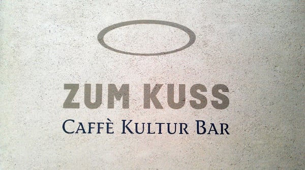 Zum Kuss by null