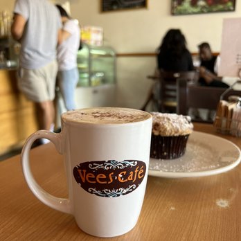 Vees Cafe - IG: happyfoodieoc - Breakfast & Brunch Near Me - Los Angeles, California Vees Cafe - IG: happyfoodieoc - Breakfast & Brunch Near Me - Los Angeles, California