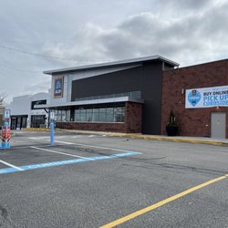 ALDI - Outside