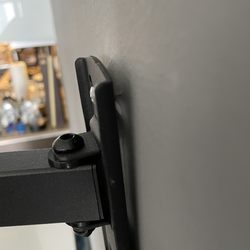 Elegant Mounting