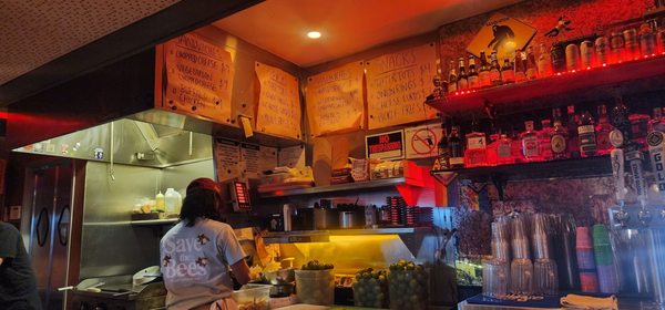 Gracie's Tax Bar by null