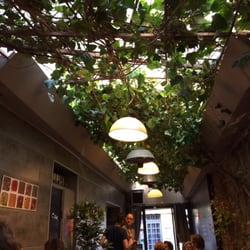 La Pergúla - Lovely vine-covered interior!