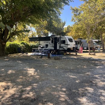 Willowpoint Campground - Fulll hook up RV site - Campgrounds Near Me - Lakeport, California