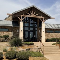 Lincoln Park Golf Course - Clubhouse entrance
