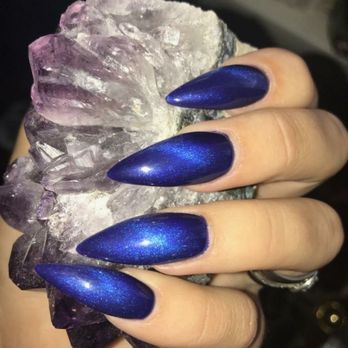 Nails by Momo - Cat eye effect - Nail Technicians Near Me - Cincinnati, Ohio