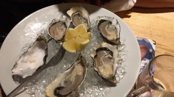 Kufflers Weinzelt by null