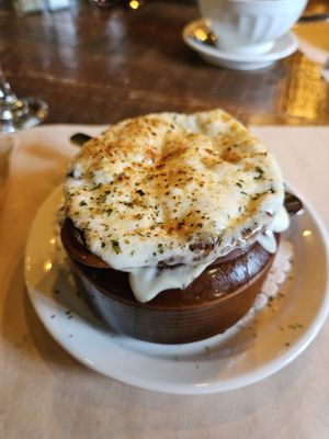 Restaurant au petit Poucet by null