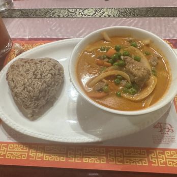 Thai Spices Restaurant - Panang Beef with brown rice - Thai Near Me - Lodi, California Thai Spices Restaurant - Panang Beef with brown rice - Thai Near Me - Lodi, California