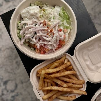 Zaytoon Mediterranean Grill - Beef and lamb rice bowl with side of fries - Mediterranean Near Me - Hilliard, Ohio