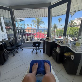 La Jolla Cove Salon & Spa - The view from my pedicure chair - Nail Salons Near Me - La Jolla, California La Jolla Cove Salon & Spa - The view from my pedicure chair - Nail Salons Near Me - La Jolla, California