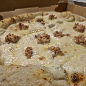 Dizzy Izzy's - Unlike any pizza you've had in Virginia. - Barbeque Near Me - Williamsburg, Virginia Dizzy Izzy's - Unlike any pizza you've had in Virginia. - Barbeque Near Me - Williamsburg, Virginia