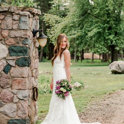 Tobacco Ranch Event Venue - Stone Pillars