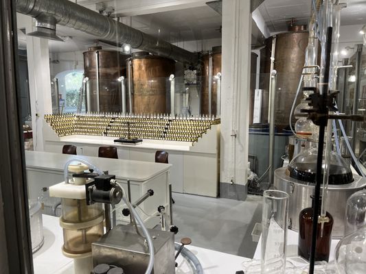 Parfumerie Fragonard - Usine Laboratoire de Èze by null