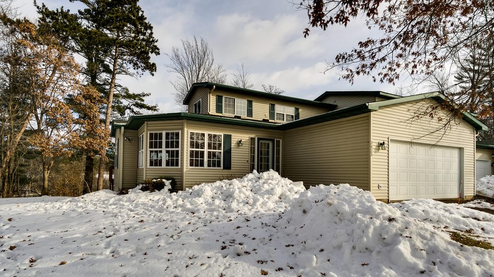 BRANDI RIHN WOODS AND WATER REALTY Contact Agent 2105 Commercial