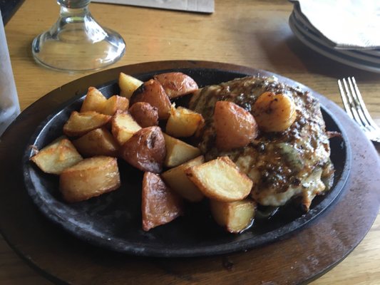 Applebee's Grill + Bar by null