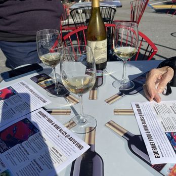 Woodside Vineyards - Wine tasting starter - Wineries Near Me - San Carlos, California Woodside Vineyards - Wine tasting starter - Wineries Near Me - San Carlos, California