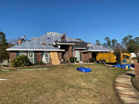 Renova Roofing & Construction