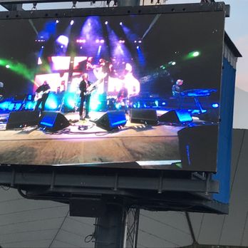 Shoreline Amphitheatre - Venues & Event Spaces Near Me - Mountain View, California Shoreline Amphitheatre - Venues & Event Spaces Near Me - Mountain View, California