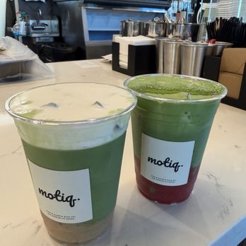 Motiq - Banana Matcha Strawberry Matcha Cream Top - Coffee & Tea Near Me - Los Angeles, California