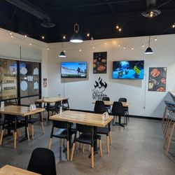 Wings to Us - I wanted to see plenty of TVs to keep busy while you wait