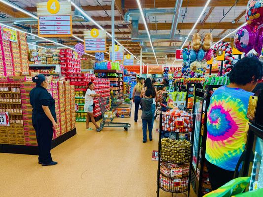 Superior Grocers by null