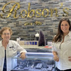 Robson's Diamond Jewelers - Martha and Christine! Amazing people :)