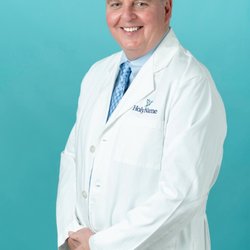 Dr David J Kuchar