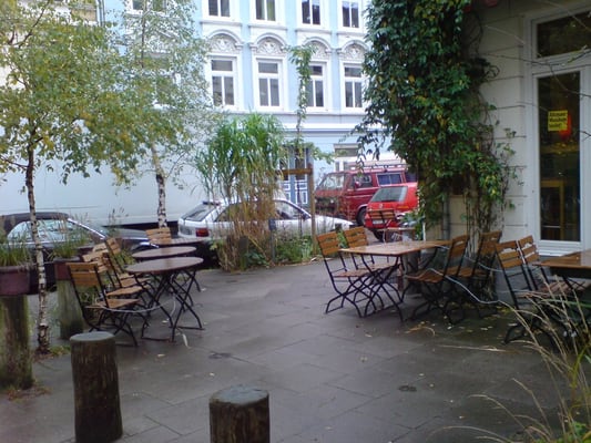 Kleine Brunnenstrasse 1 by null