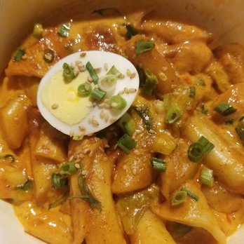 bb.q Chicken Pasadena - Creamy and yummy Rose Ddoek-Bokki. Yay! - Chicken Wings Near Me - Pasadena, California