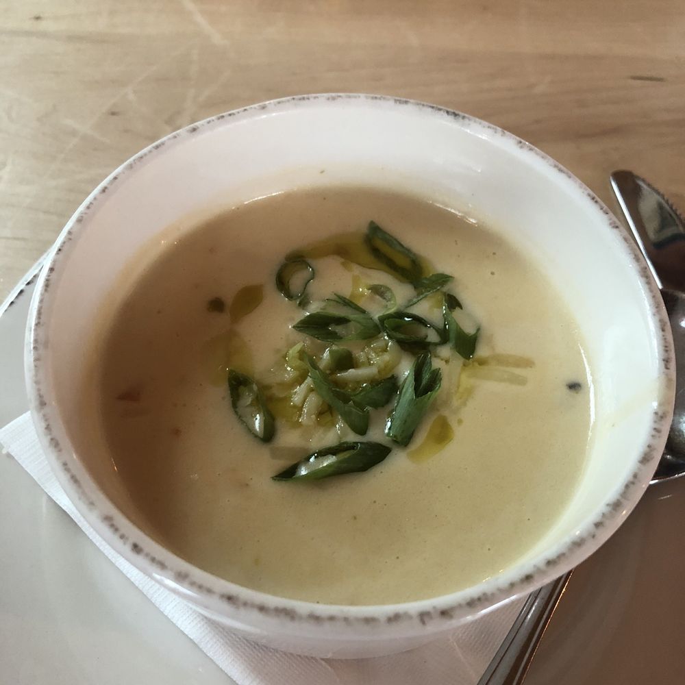 Von Trapp Brewing Bierhall Restaurant - Lager Soup (DELICiOUS!) - Austrian Near Me - Stowe, Vermont