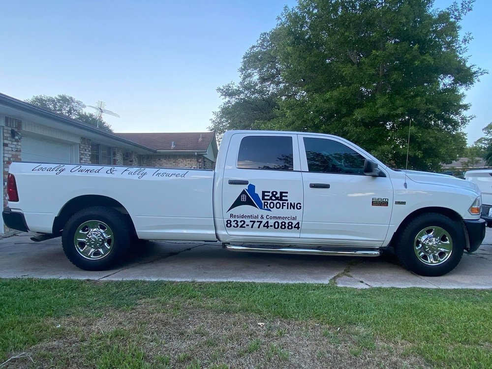 Slide of E&E Roofing