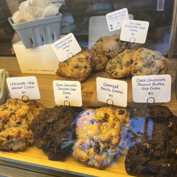 Levain Bakery - Bakeries Near Me - Los Angeles, California Levain Bakery - Bakeries Near Me - Los Angeles, California
