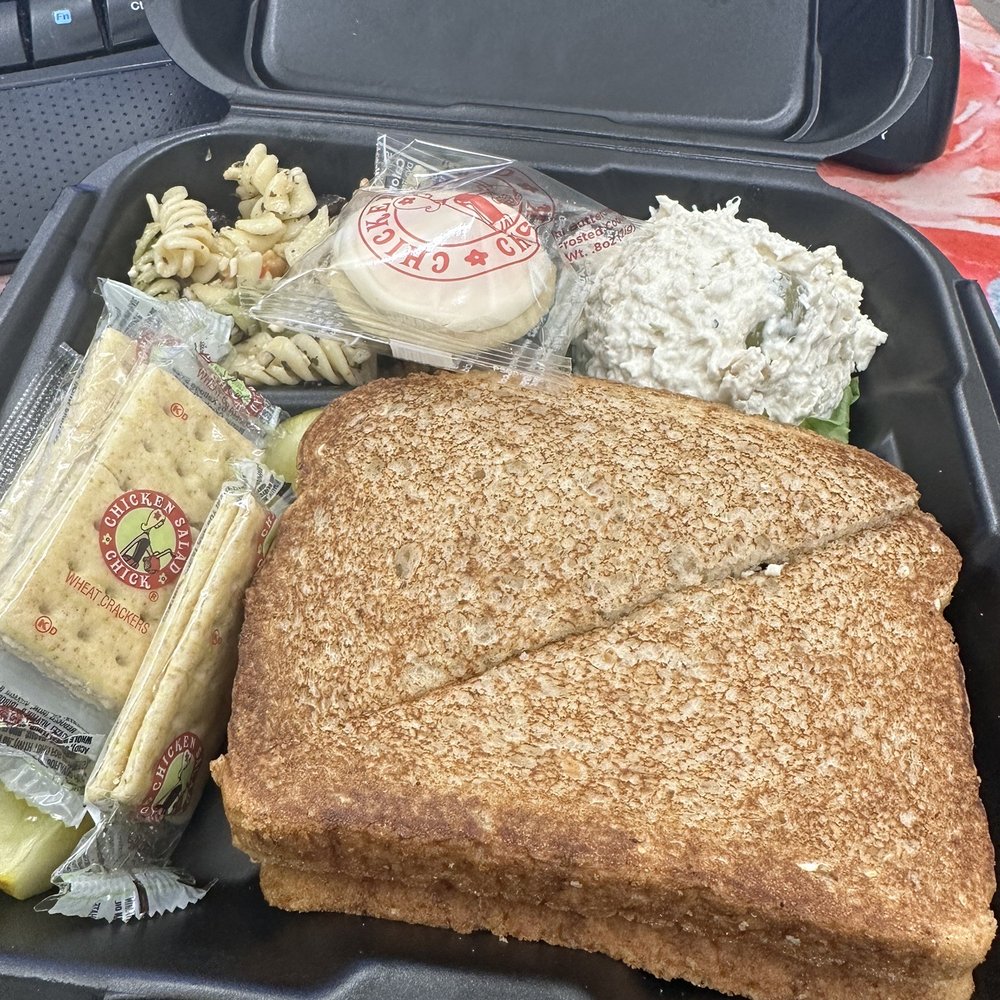 The Chick with Olivia's Old South sandwich, scoop of Fruity Fran, side pasta salad, and that little delicious cookie! The Chick with Olivia's Old South sandwich, scoop of Fruity Fran, side pasta salad, and that little delicious cookie!