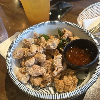OMELI Kitchen - Popcorn Chicken - Vietnamese Near Me - Fullerton, California OMELI Kitchen - Popcorn Chicken - Vietnamese Near Me - Fullerton, California