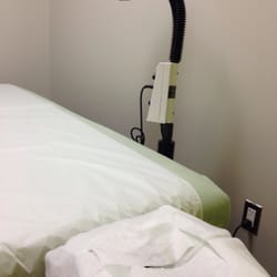 BeAti Acupuncture Wellness Clinic - Bed with Infrared 300 Lamp