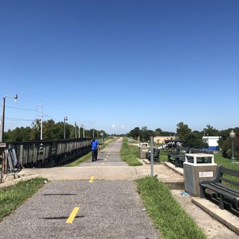 Mississippi River Trail - Path - Hiking Near Me - New Orleans, Louisiana Mississippi River Trail - Path - Hiking Near Me - New Orleans, Louisiana