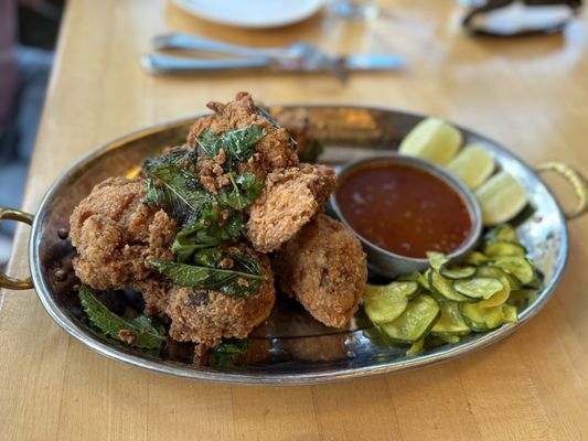 The Honey Paw by null