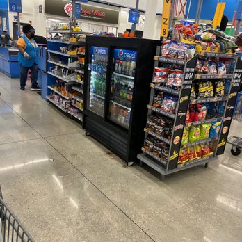 Walmart Supercenter - Waiting on line as usual - Department Stores Near Me - Pompano Beach, Florida