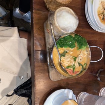 Sisters Thai - Red Curry and sticky rice with hot Thai Tea Latte - Thai Near Me - Fairfax, Virginia Sisters Thai - Red Curry and sticky rice with hot Thai Tea Latte - Thai Near Me - Fairfax, Virginia