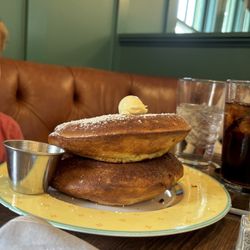 Hen Mother Cookhouse