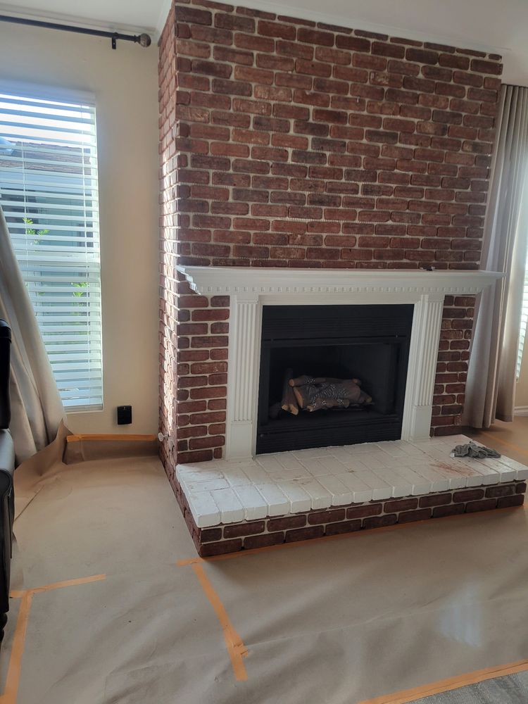 Slide of Padillas Construction