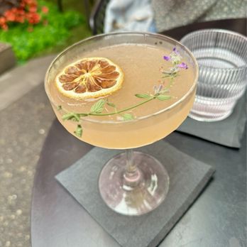 insideOUT - Spring blonde - Lounges Near Me - San Diego, California