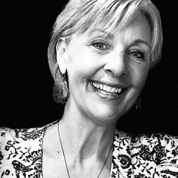 Mind Body HHG - Colleen Kielton, Minister of Therapeutic Energy
Holy Fire Karuna Reiki Master
Doctoral Student in Mind-Body Medicine