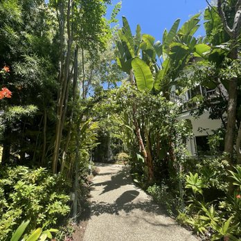 Sunset Marquis - Hotels Near Me - West Hollywood, California