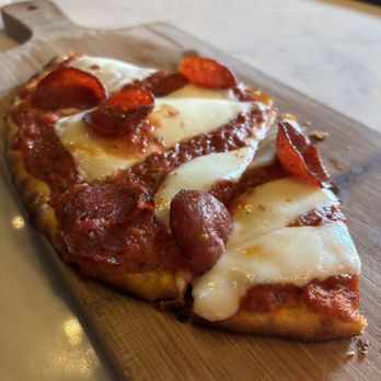 The Rose Garden AZ - flat bread pizza - Cocktail Bars Near Me - Phoenix, Arizona