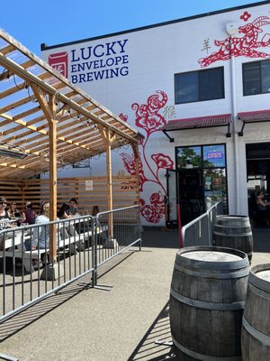 Lucky Envelope Brewing by null